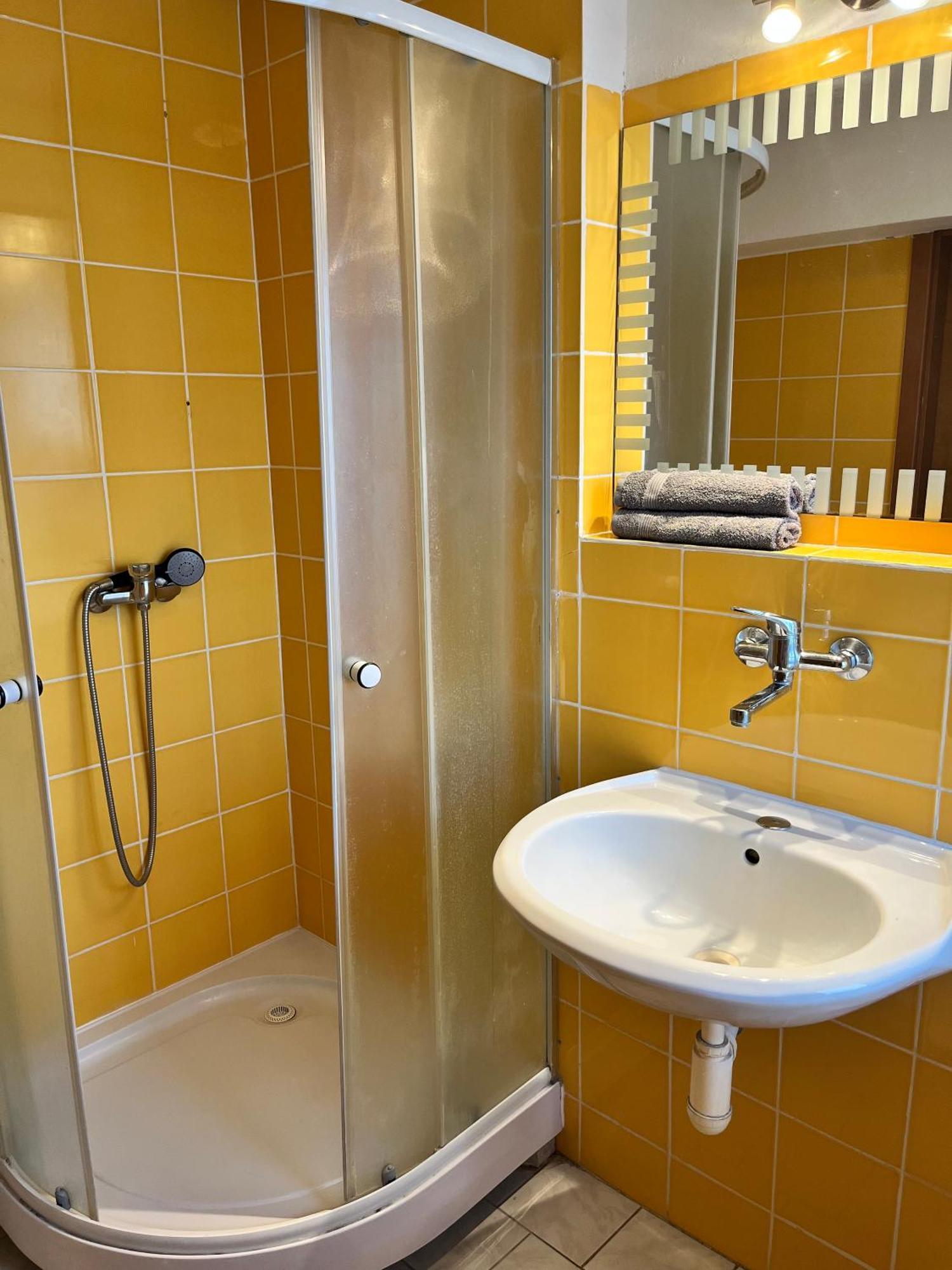 Charming Studio In The Old Town Leilighet Bratislava Eksteriør bilde
